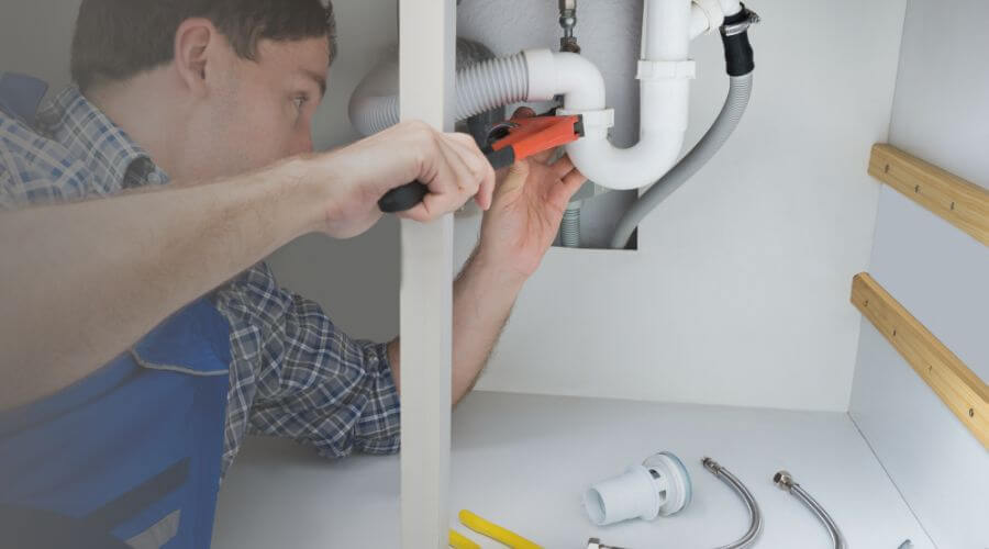Local tankless water heater installation in Dadeville, MO